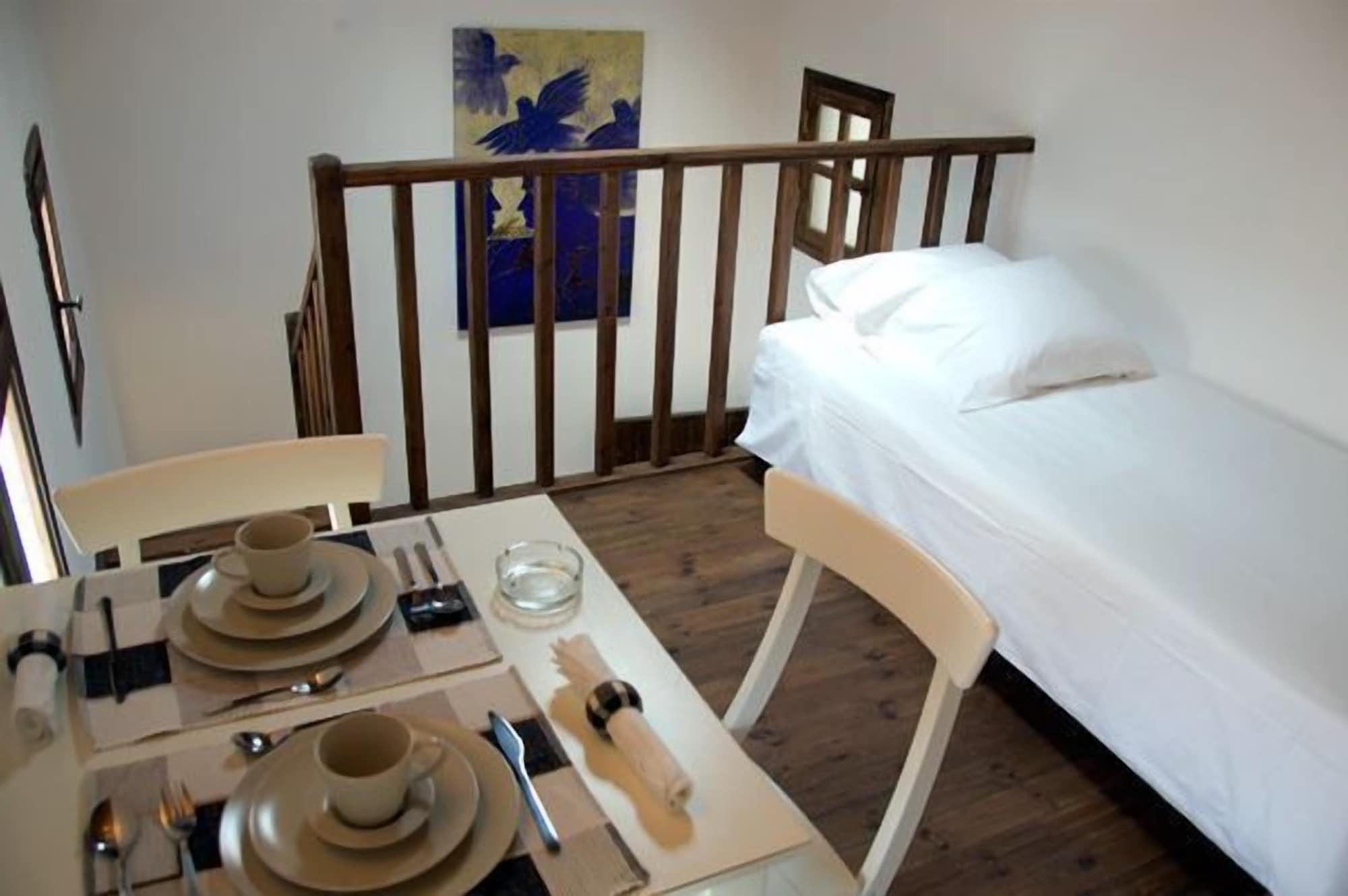 Domus Studios Rhodes City Extérieur photo