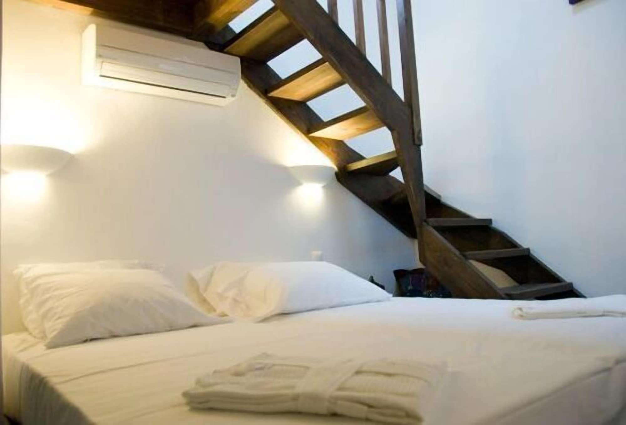 Domus Studios Rhodes City Extérieur photo